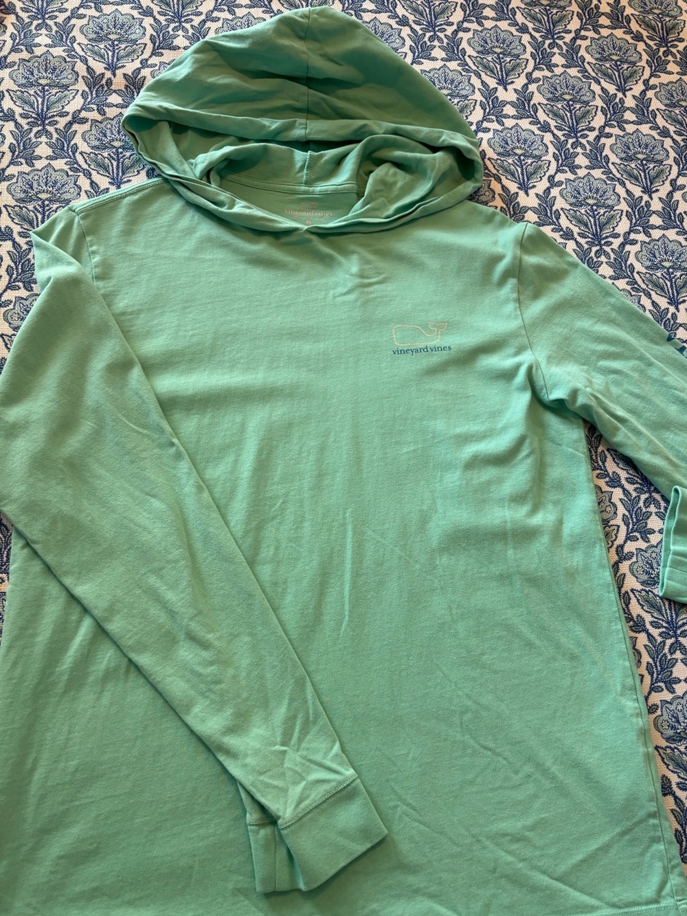 vineyard vines Men's Seafoam Green Hoodie tshirt